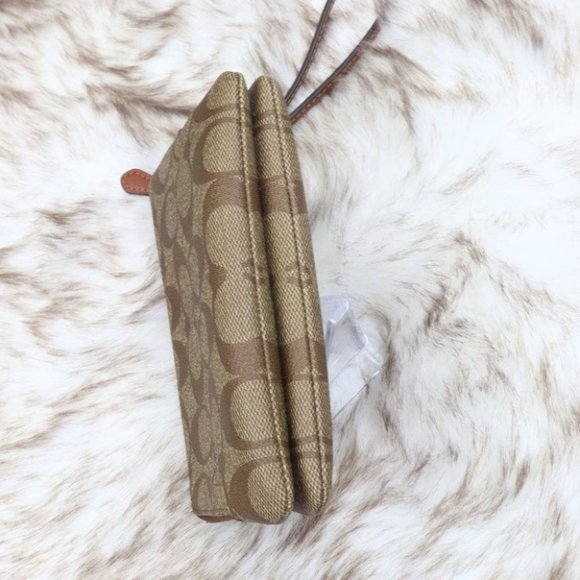 DOUBLE CORNER ZIP WRISTLET SIGNATURE CANVAS 87591 - Picture 3 of 9